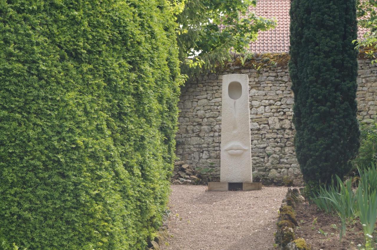 Bio-Weingut, Gästehaus und Kräuterhof Flomborn Exterior foto
